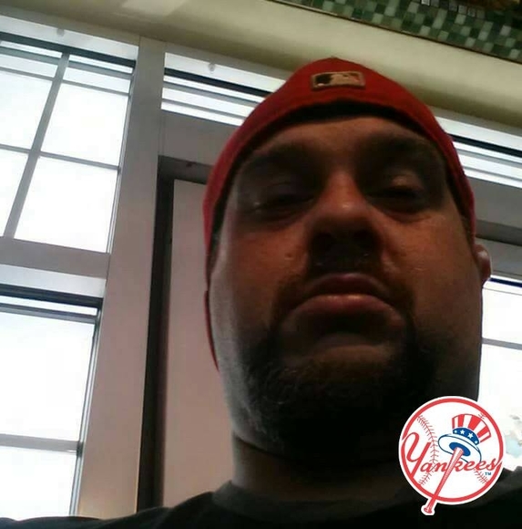 Richard Moffatt - Poshmark Profile Picture of Richard Moffatt (@richardmoffatt) on Poshmark
