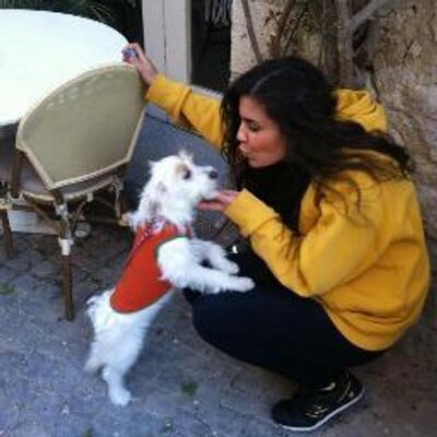Profile Picture of Alev Efendioglu (@alevefendioglu) on Twitter