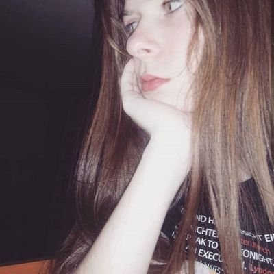 Profile Picture of ×just A Girl With Love× (@S4vOl9IPOxXJJYG) on Twitter