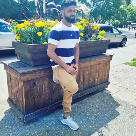 Profile Picture of Imtiyaz Badin (@imtiyazbadin333) on Poshmark