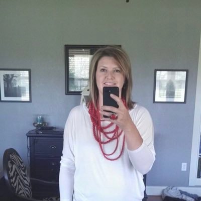 Profile Picture of Cristy Guffey (@cristy_guffey) on Twitter