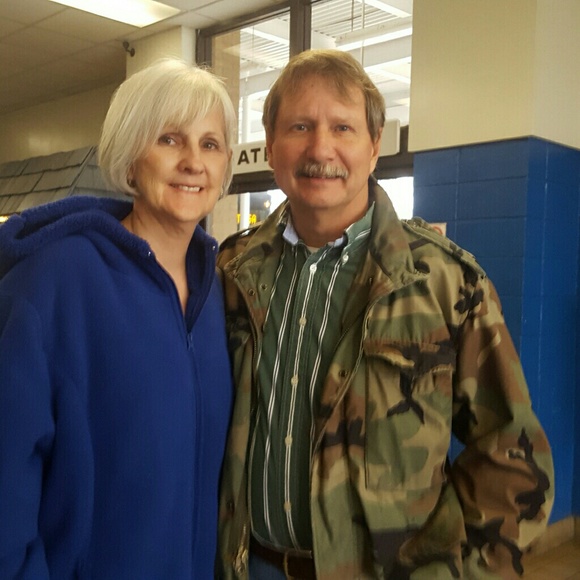 Profile Picture of Paige Coogle (@pcoogle) on Poshmark