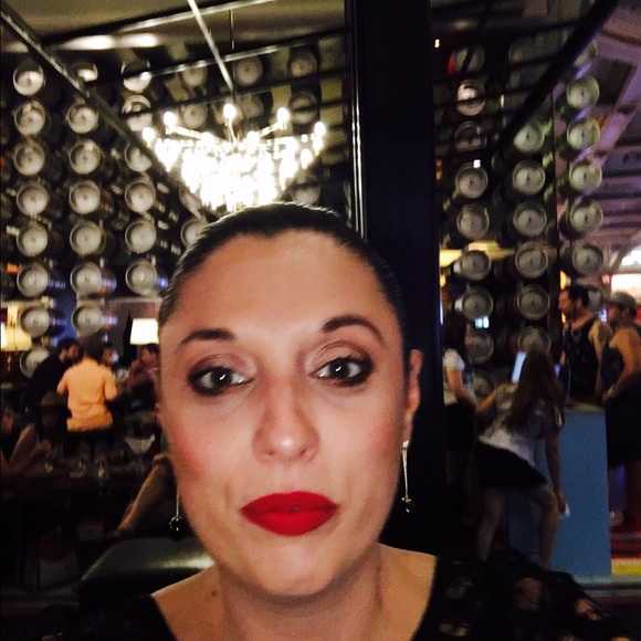 Profile Picture of Zanet Zic (@280418) on Poshmark
