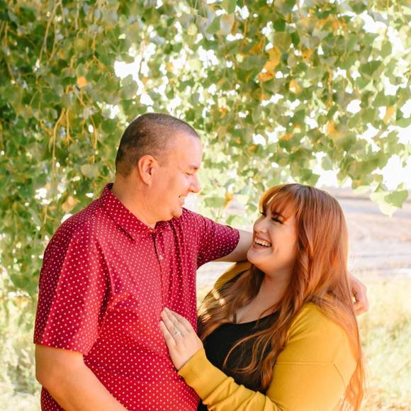 Profile Picture of Kellie Rowley (@kellierowley) on Poshmark