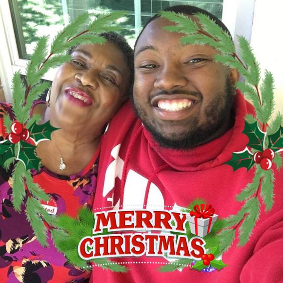 Profile Picture of Linda Brown-moore (@peantmo01) on Poshmark