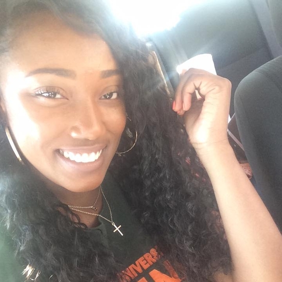 Profile Picture of Khiera Patten (@khiera_patten) on Poshmark