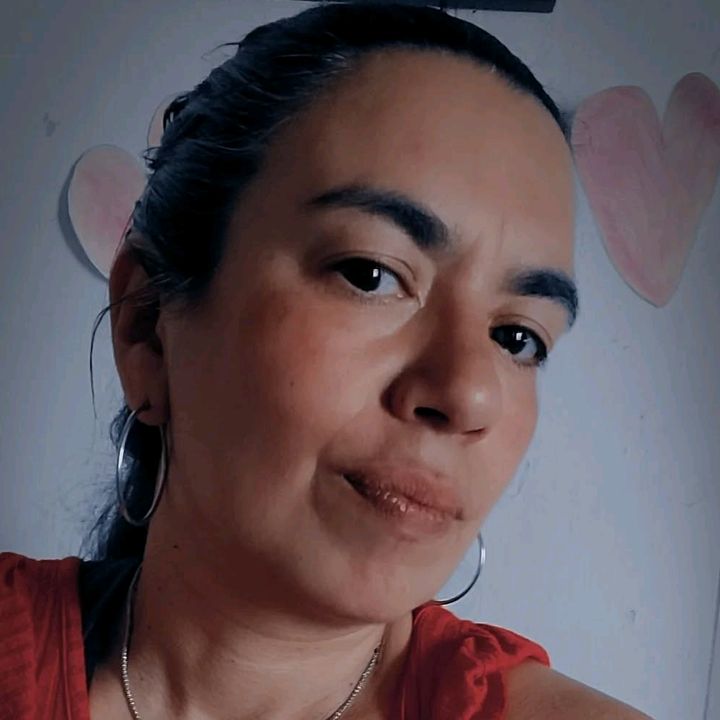 Profile Picture of LAURAPORTER79 ஜ۩۞۩ஜ🇦🇷 (@@lauraporter79) on Tiktok