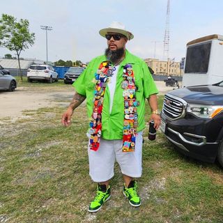 Josh Cabello - Instagram Profile Picture of Josh Cabello (@bear210) on Instagram