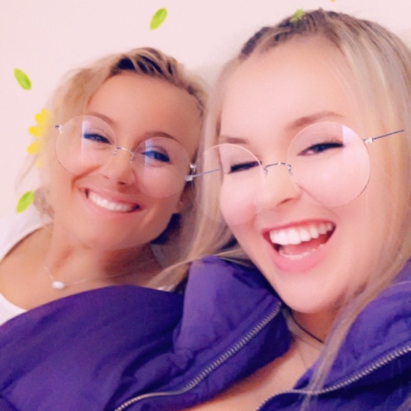 Profile Picture of Grace Zilbert (@gracezilber) on Poshmark