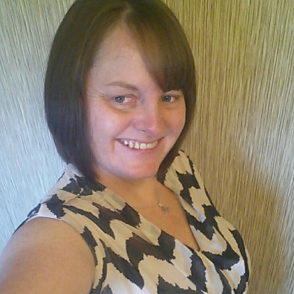 Profile Picture of Christy Cagle (@ccagle75) on Poshmark