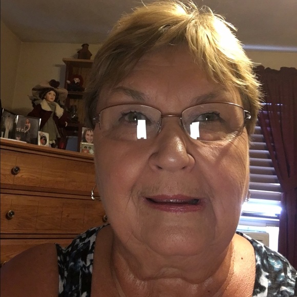 Profile Picture of Nancy Lefsyk (@grammanc) on Poshmark