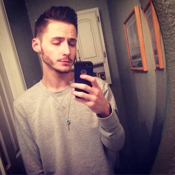 Profile Picture of Tyler Getz (@getz_some) on Poshmark