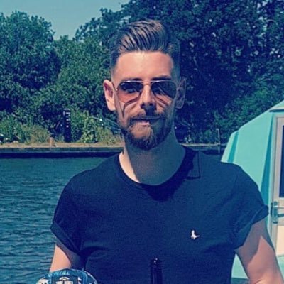 Profile Picture of Sam Ball (@samball11) on Twitter
