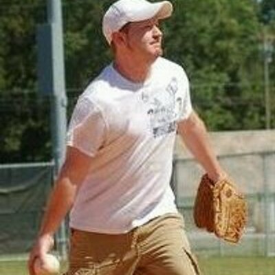 Profile Picture of Dean Hilbert (@@dhilbert1980) on Twitter