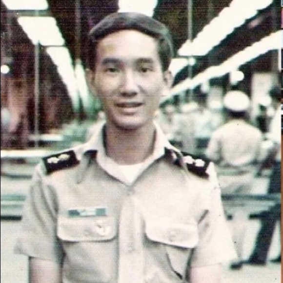 Profile Picture of Than huu Nguyen (@thanhuu) on Poshmark