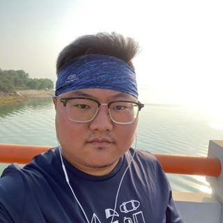 Profile Picture of 张雪峰 (@&) on Facebook