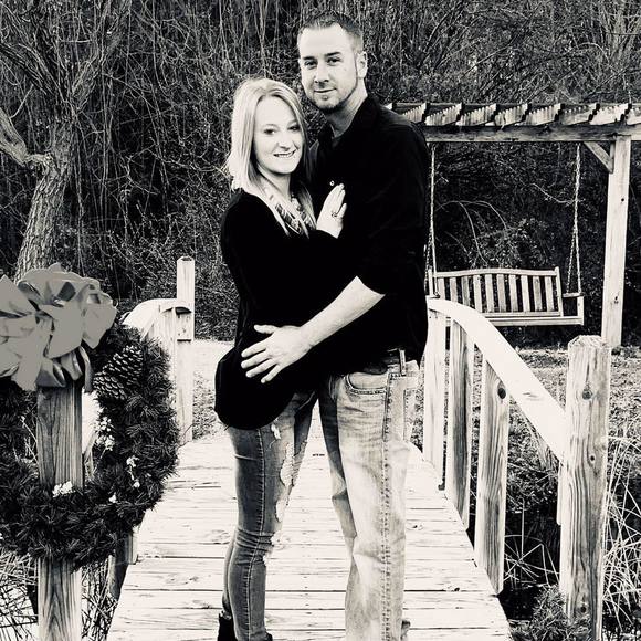 Profile Picture of Hailey Goode (@hailey_goode) on Poshmark