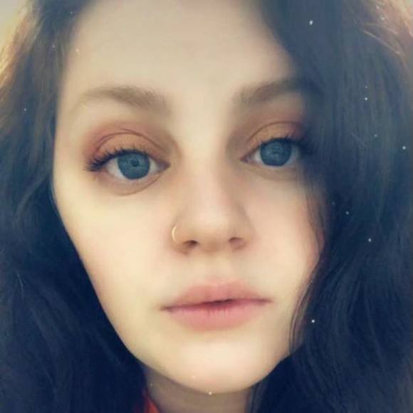 Profile Picture of Samantha Segreto (@samanthasegreto) on Poshmark