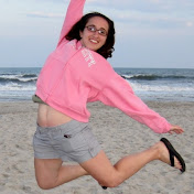 Profile Picture of Chelsea Sammarone McGovern (@cdsamm19) on Youtube