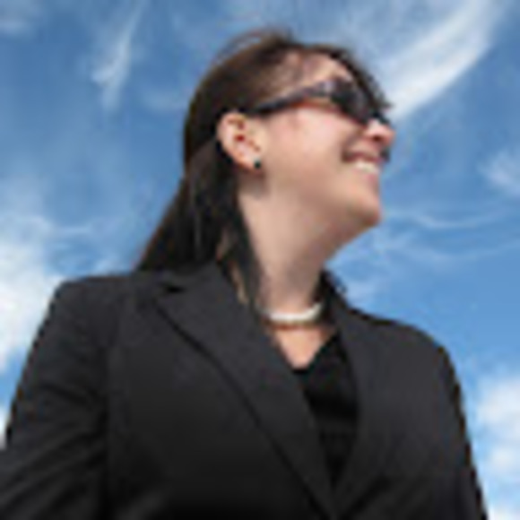 Profile Picture of Jobina Navratil (@jnavratil2) on Poshmark