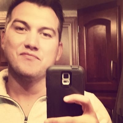 Profile Picture of Nicholas Winkler (@nic_dub423) on Twitter