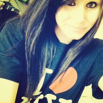 Profile Picture of Tracie (@tracie_ewing) on Twitter