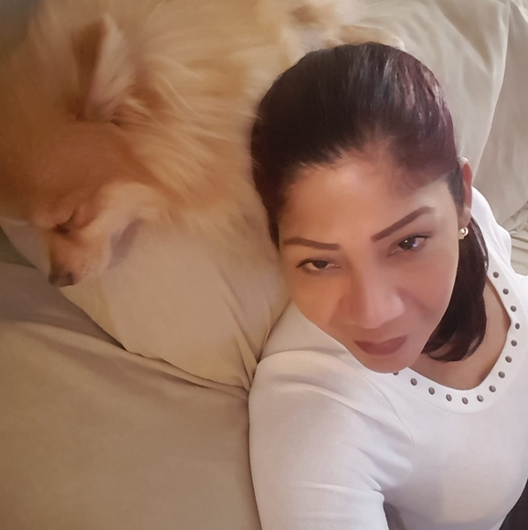 Profile Picture of Vilma Gutierrez (@latina1963) on Poshmark