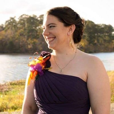 Profile Picture of Kendra Walters (@kenderbear) on Twitter