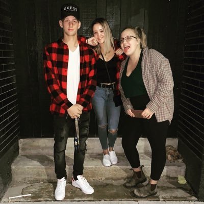 Profile Picture of Nathan (@NathanHoward66) on Twitter