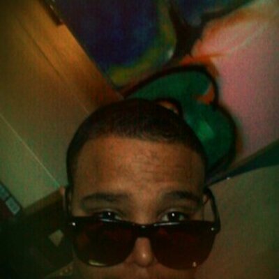 Profile Picture of TATTED UP WAVEY MAN (@MoxleyKyle) on Twitter