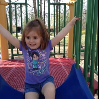 Profile Picture of Valerie Malone (@valmalone64) on Twitter