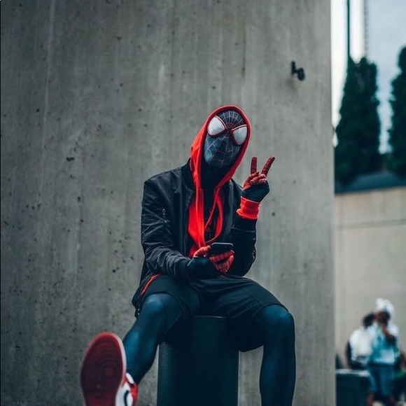 Profile Picture of Daniel Lugo (@xxdannielxx) on Poshmark