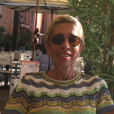 Profile Picture of Martine Dobiecki-Levitte (@dobieckic) on Twitter