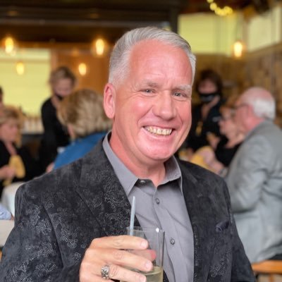 Profile Picture of Jeff St Clair (@jfstclair) on Twitter