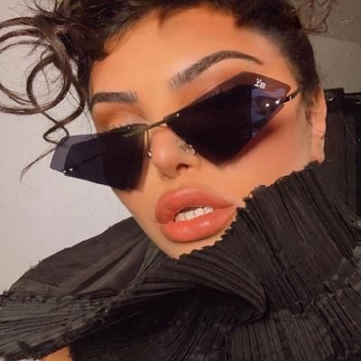 Anna Phil - Tiktok Profile Picture of Anna Phil (@alexia.edgeworth_) on Tiktok