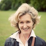 Profile Picture of Janet Monksfield (@the__labrador_lady_of_barnes) on Instagram