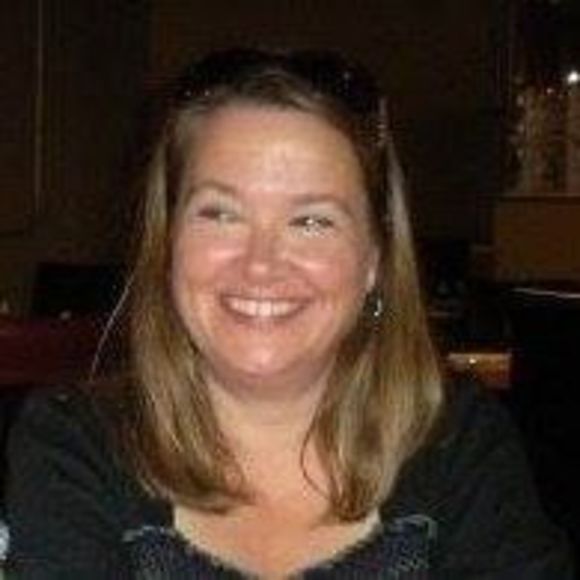 Profile Picture of Roselle Potts (@rosellepotts) on Poshmark