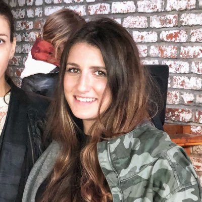 Profile Picture of Miriam Ash (@miriambinahash) on Twitter