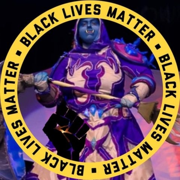 Profile Picture of Ryan Peter (@querulousart) on Poshmark