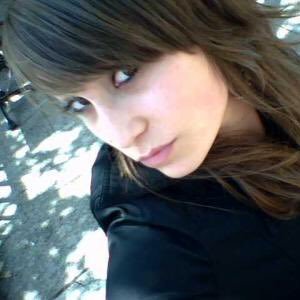 Profile Picture of Clara René (@ClaraRene62) on Twitter