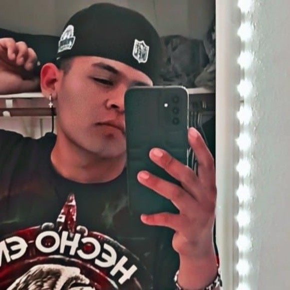 Profile Picture of Daniel Cano (@danielcano683) on Poshmark