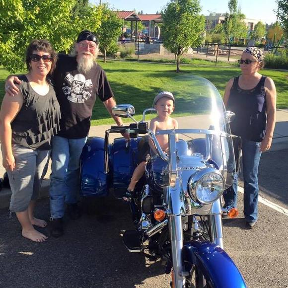 Profile Picture of David Emerson (@ginnteddy) on Poshmark