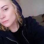Profile Picture of Aimee McCabe (@arnytreecat) on Instagram