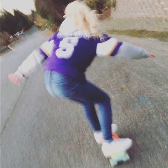 Profile Picture of Karly Witkoski (@karlywitkoski) on Poshmark