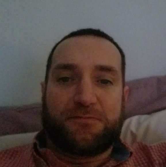 Profile Picture of Carl Arnold (@crayarnold32) on Poshmark