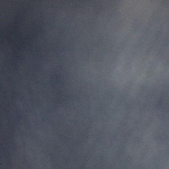 Sara Hiso - Poshmark Profile Picture of Sara Hiso (@sara_hiso) on Poshmark