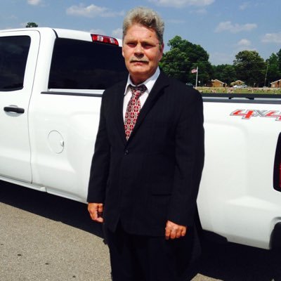 Profile Picture of Steven Vann Milligan (@vannmilligan) on Twitter