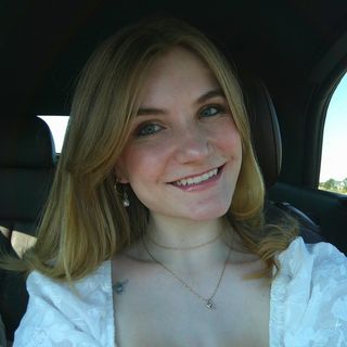Profile Picture of emily (@emily.ropeter) on Instagram