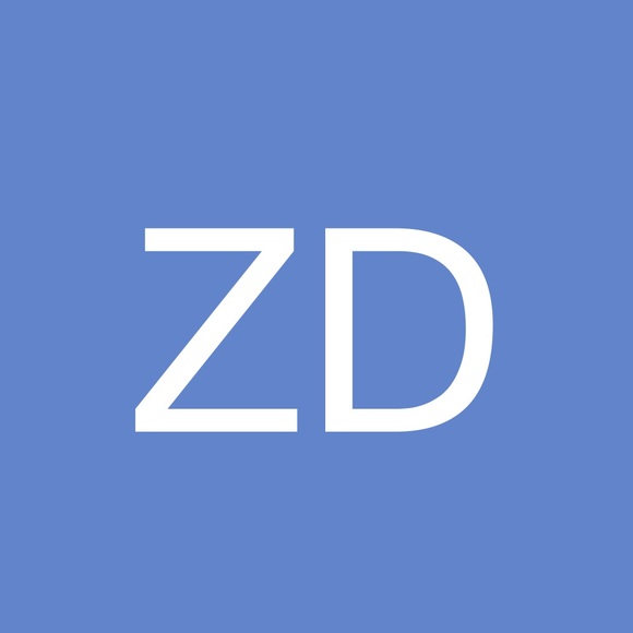 Profile Picture of Zoe Devanney (@sp3c_) on Poshmark
