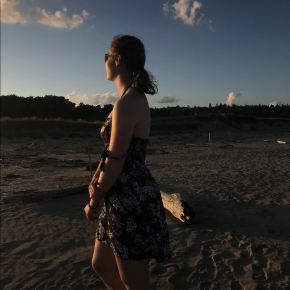 Profile Picture of Makayla Wilbert (@makaylawilbert) on Poshmark